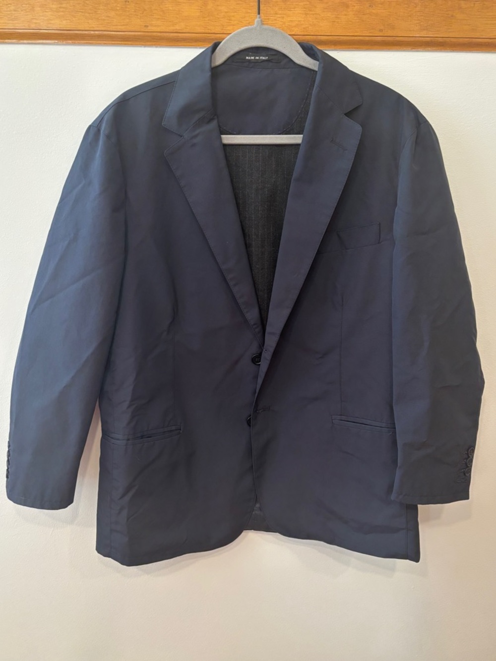 Saks Fifth Avenue Navy Nylon Limonta Bad Boy 2 Sport Coat Men’s 44R - Rare find